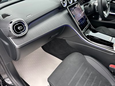 2025 MERCEDES-BENZ C-CLASS — миниатюра 24