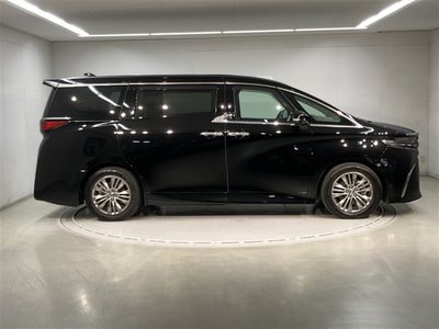 TOYOTA ALPHARD - 3