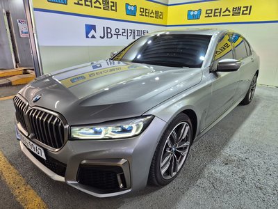 BMW 7 SERIES - 1