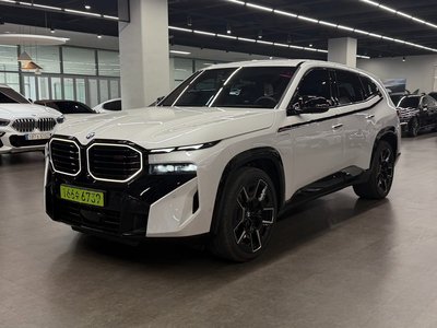 2025 BMW XM photo 1