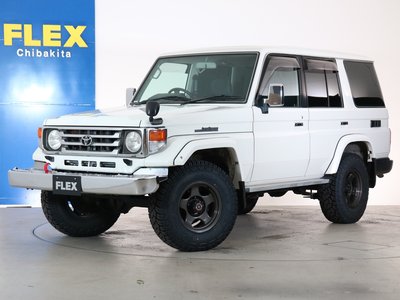 TOYOTA LAND CRUISER 70