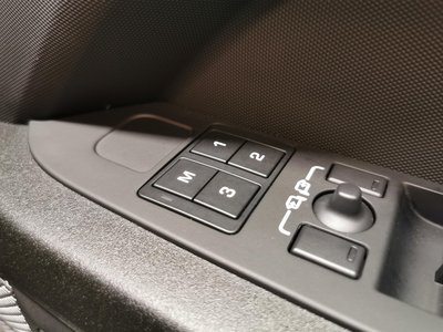 2024 LAND Rover DEFENDER 缩略图 23