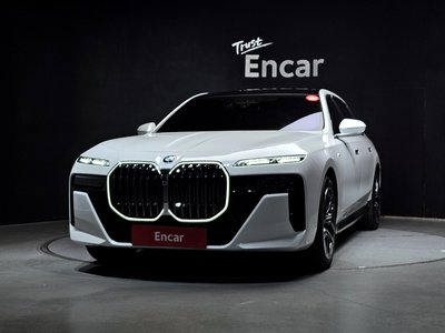 BMW 7 SERIES - 2