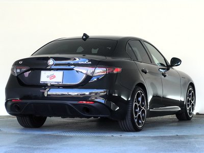 ALFA ROMEO JULIA - 8