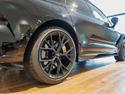 2026 Aston Martin DBX 照片 11