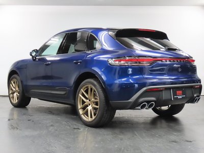 PORSCHE MACAN - 8