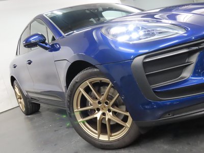 PORSCHE MACAN - 9