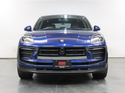 PORSCHE MACAN - 3