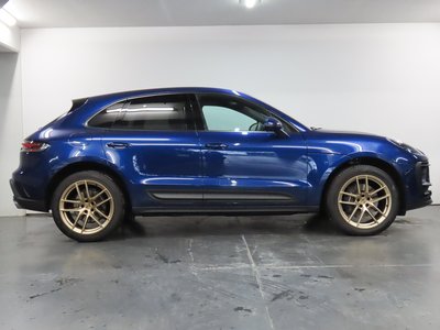 PORSCHE MACAN - 5