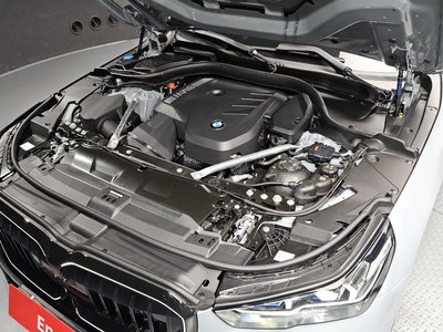 BMW 5 SERIES - 7