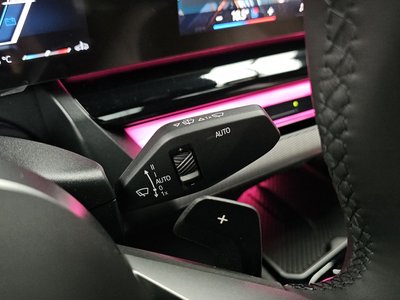 2025 BMW 5 SERIES 缩略图 27