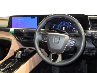 TOYOTA CROWN SPORT - 9