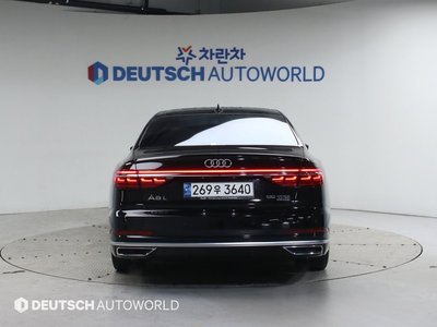 AUDI A8 - 3