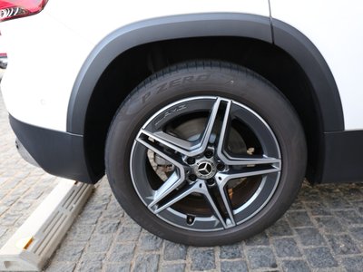 2023 Mercedes-BENZ GLB — миниатюра 47