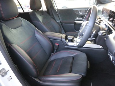 2023 Mercedes-BENZ GLB — миниатюра 13