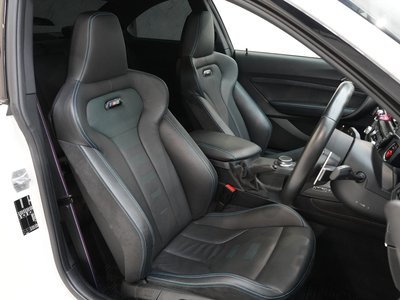BMW M2 COMPETITION - 10