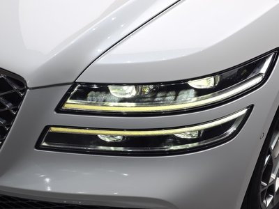 GENESIS G80 (RG3) - 9