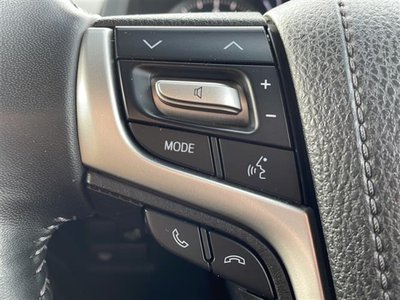 TOYOTA LAND CRUISER PRADO - 9