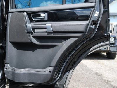 2016 LAND Rover DISCOVERY — миниатюра 39
