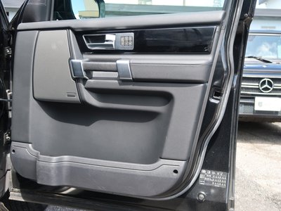 2016 LAND Rover DISCOVERY — миниатюра 37