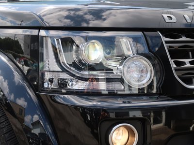 2016 LAND Rover DISCOVERY — миниатюра 24
