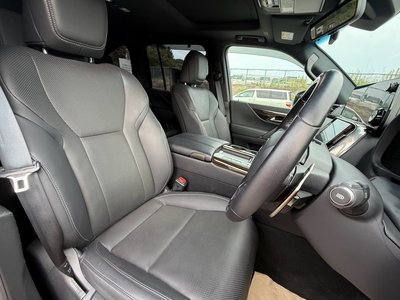 2023 Lexus LX — миниатюра 12