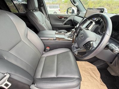2023 Lexus LX — миниатюра 11