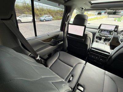 2023 Lexus LX — миниатюра 50