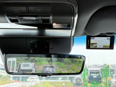 2023 Lexus LX — миниатюра 38