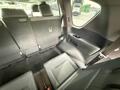 2023 Lexus LX — миниатюра 60