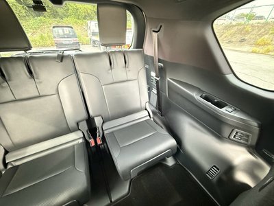 2023 Lexus LX — миниатюра 57