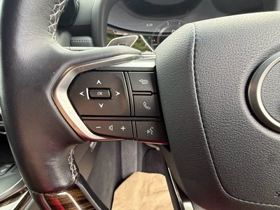 2023 Lexus LX — миниатюра 24