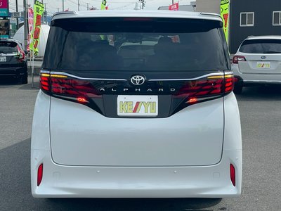 صورة 10 لـ 2025 TOYOTA ALPHARD