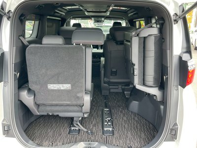 2025 TOYOTA ALPHARD thumbnail 25