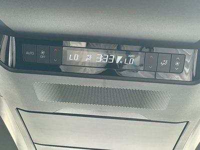 2025 TOYOTA ALPHARD thumbnail 41