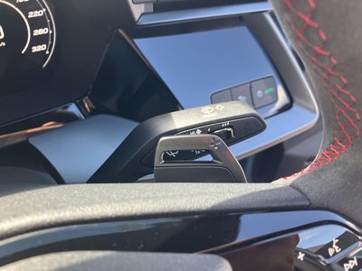 صورة مصغرة 32 لـ 2025 AUDI RS3 SEDAN