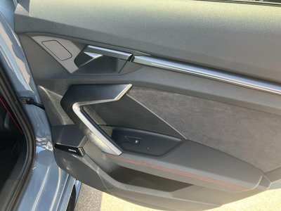 صورة مصغرة 20 لـ 2025 AUDI RS3 SEDAN