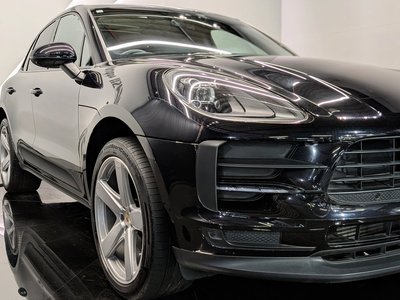 PORSCHE MACAN - 9