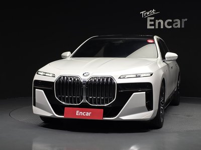 BMW 7 SERIES - 2