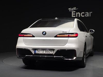 BMW 7 SERIES - 3