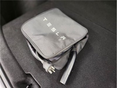 2025 Tesla MODEL Y — миниатюра 49