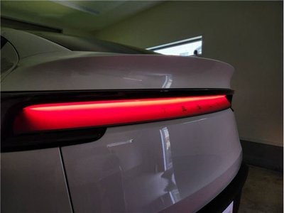 2025 Tesla MODEL Y — миниатюра 61