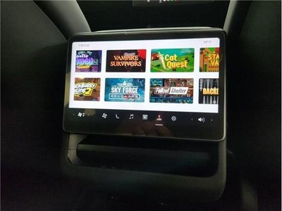 2025 Tesla MODEL Y — миниатюра 28