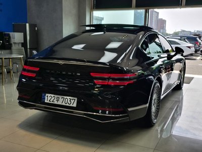 GENESIS G80 (RG3) - 7