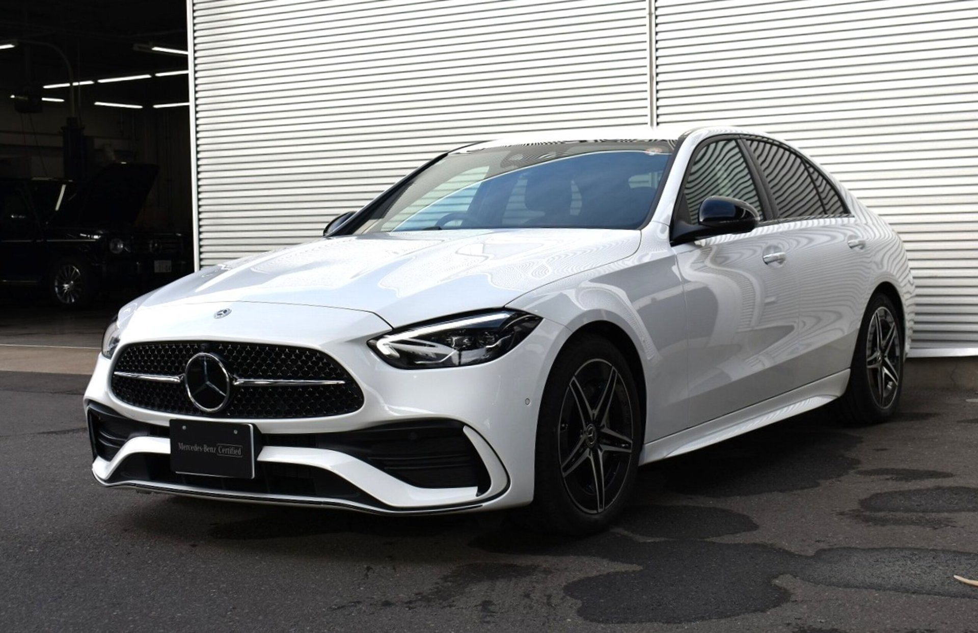 MERCEDES-BENZ C-CLASS - View 1