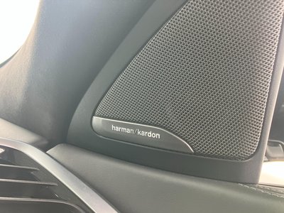 2021 BMW X6 M — миниатюра 27