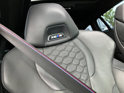 2021 BMW X6 M — миниатюра 55