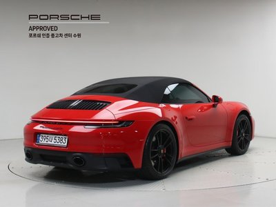 PORSCHE 911 - 4