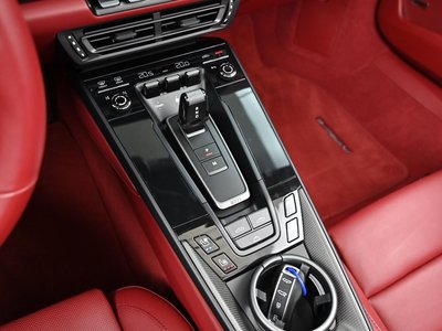 PORSCHE 911 - 9