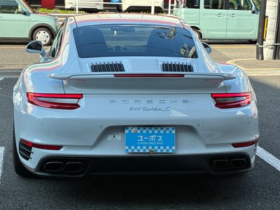 PORSCHE 911 - 7